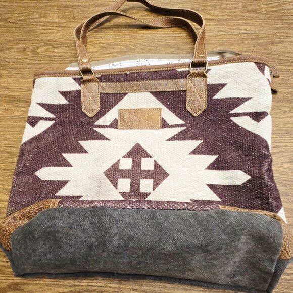 MYRA BAG Women's 100% Cotton/Leather Aztec Design Shoulder Tote Bag - Size Large - Picture 6 of 15